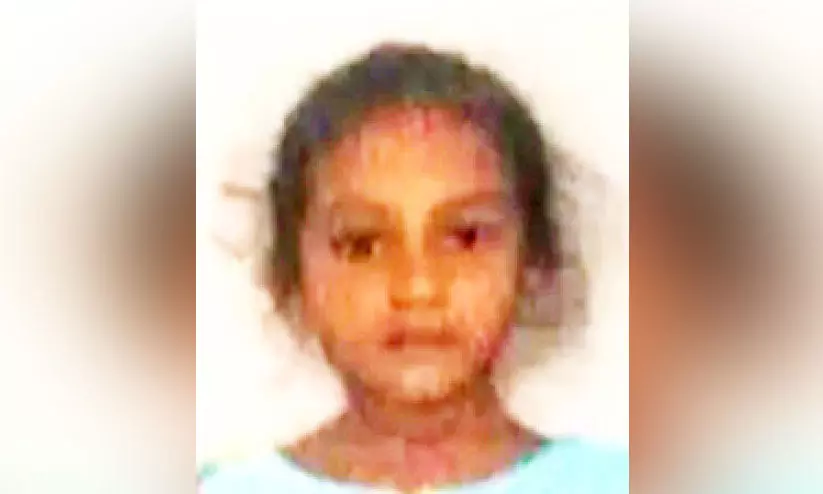 സ്കൂൾ മതിലിടിഞ്ഞുവീണ് വിദ്യാർഥി മരിച്ചു സ്കൂൾ മതിലിടിഞ്ഞുവീണ് വിദ്യാർഥി മരിച്ചു