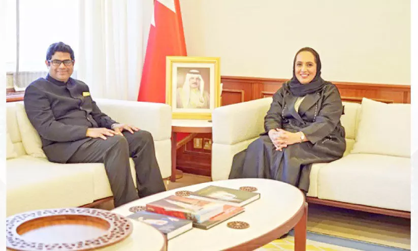 ഇന്ത്യൻ അംബാസഡർ പാർപ്പിടകാര്യ മന്ത്രിയുമായി ചർച്ച നടത്തി ഇന്ത്യൻ അംബാസഡർ പാർപ്പിടകാര്യ മന്ത്രിയുമായി ചർച്ച നടത്തി