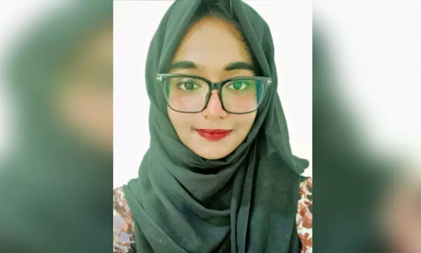 പ്ര​വാ​സി വി​ദ്യാ​ർ​ഥി​നി​ക്ക് ബി​രു​ദ പ​രീ​ക്ഷ​യി​ൽ റാ​ങ്ക് തി​ള​ക്കം