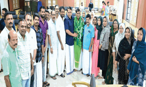 പ​രി അ​ബ്ദു​ൽ ഹ​മീ​ദ് മ​​ല​​പ്പു​​റം ന​ഗ​ര​സ​ഭ ആ​രോ​ഗ്യ സ്ഥി​രം​സ​മി​തി അ​ധ്യ​ക്ഷ​ൻ