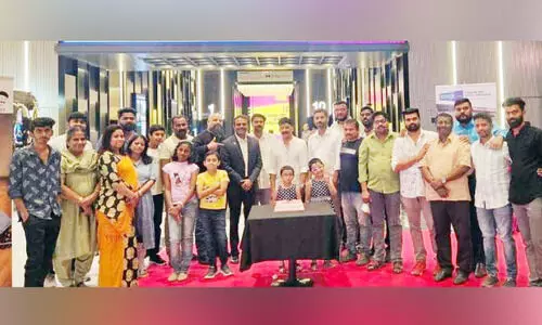 മോ​ഹ​ൻ​ലാ​ലി​ന്റെ ജ​ന്മ​ദി​നം ആ​ഘോ​ഷി​ച്ച് ലാ​ൽ കെ​യേ​ഴ്സ്