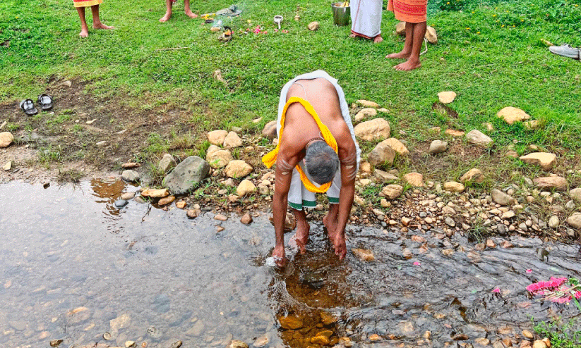 worship in Thirunelly