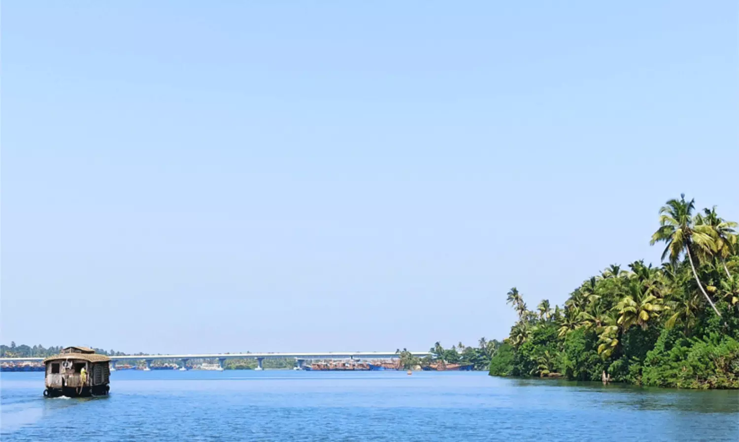 Ashtamudi Lake