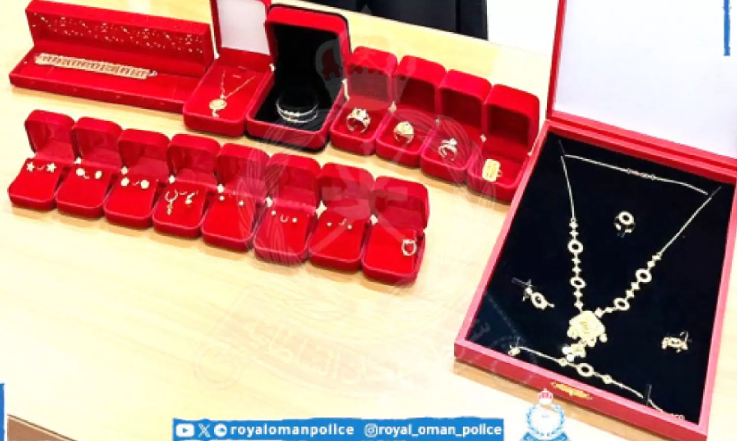 വ്യാ​ജ​നോ​ട്ട്​ ഉ​പ​യോ​ഗി​ച്ച്​ സ്വ​ർ​ണാ​ഭ​ര​ണം വാ​ങ്ങി​യ സം​ഭ​വം; യു​വ​തി പി​ടി​യി​ൽ