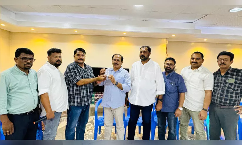 ഇ​ൻ​കാ​സ് ഇ​ബ്രി കു​ടും​ബ​സം​ഗ​മ​വും അം​ഗ​ത്വ കാ​ർ​ഡ് വി​ത​ര​ണ​വും