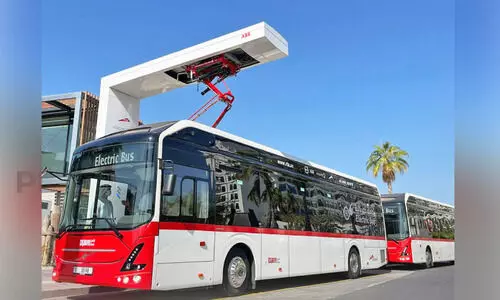 ദു​ബൈ​യി​ൽ 30 ഇ​ല​ക്​​ട്രി​ക്​ ബ​സു​ക​ൾ നി​ര​ത്തി​ലി​റ​ക്കു​ന്നു