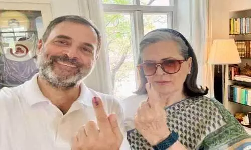 രാഹുലും സോണിയയും പ്രിയങ്കയും വോട്ട് ചെയ്തു