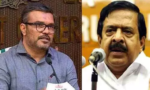 മദ്യനയ അഴിമതി: മന്ത്രി രാജേഷിനെ മാറ്റി നിര്‍ത്തി ജൂഡീഷ്യൽ അന്വേഷണം നടത്തണമെന്ന് ചെന്നിത്തല