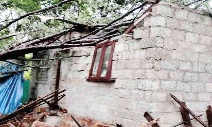 house collapsed house collapsed