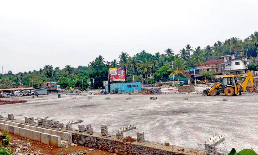 vadakara railway station