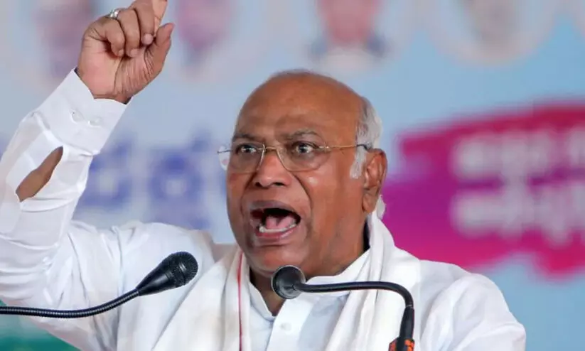 ഇൻഡ്യ സഖ്യത്തിന്‍റെ പ്രധാനമന്ത്രി സ്ഥാനാർഥി ആര്? ആരാകും കോടിപതി എന്ന് ചോദിക്കുന്നതിന് തുല്യമെന്ന് ഖാർഗെ