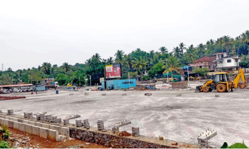 vadakara railway station