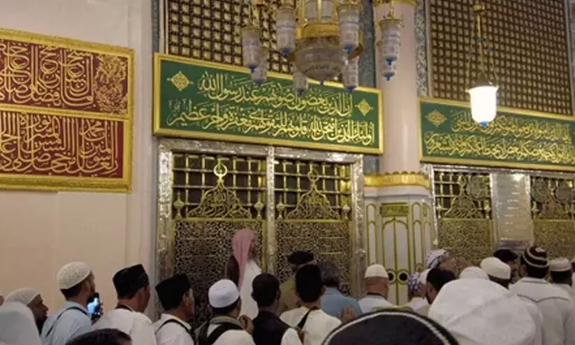 മദീന റൗള ശരീഫിൽ പ്രാർഥന സമയം പത്ത് മിനിറ്റായി കുറച്ചു; സന്ദർശനാനുമതി വർഷത്തിൽ ഒരിക്കൽ മാത്രം മദീന റൗള ശരീഫിൽ പ്രാർഥന സമയം പത്ത് മിനിറ്റായി കുറച്ചു; സന്ദർശനാനുമതി വർഷത്തിൽ ഒരിക്കൽ മാത്രം