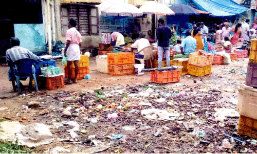 പ​ന​ച്ച​മൂ​ട് മാ​ര്‍ക്ക​റ്റ്