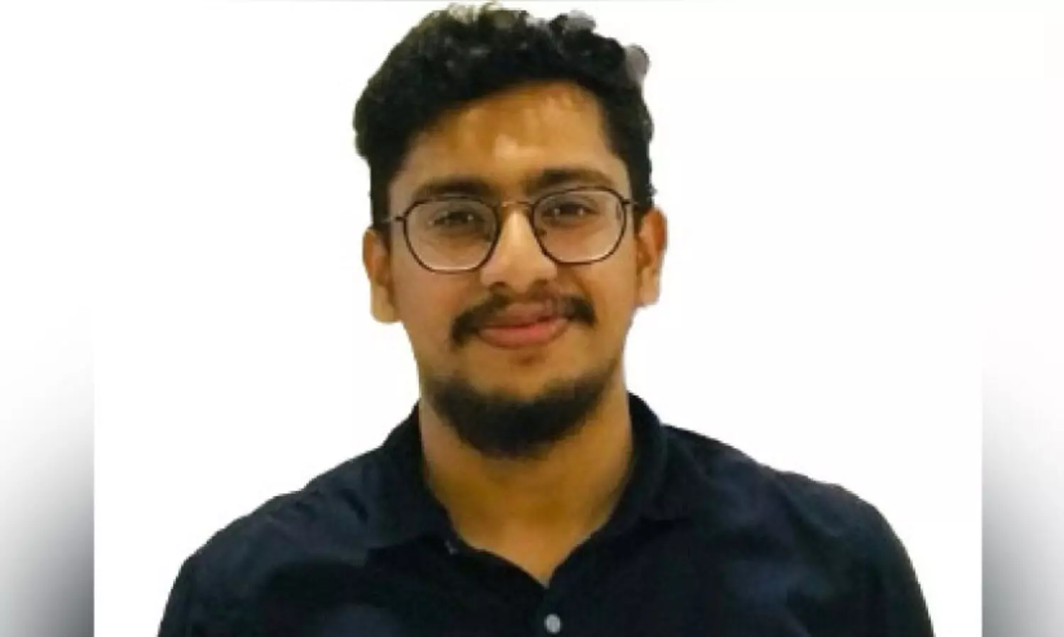 എം.​ബി.​ബി.​എ​സ് പ​രീ​ക്ഷ​യി​ൽ ഉ​ന്ന​ത വി​ജ​യ​വു​മാ​യി ബ​ഹ്റൈ​ൻ പ്ര​വാ​സി