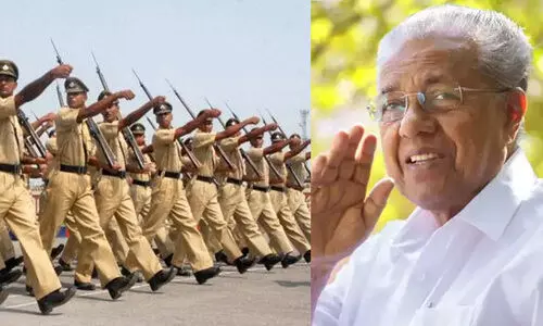 461 പൊലീസ് ഉദ്യോഗസ്ഥര്‍ കർമപഥത്തിലേക്ക്; മുഖ്യമന്ത്രി പിണറായി വിജയന്‍ അഭിവാദ്യം സ്വീകരിച്ചു
