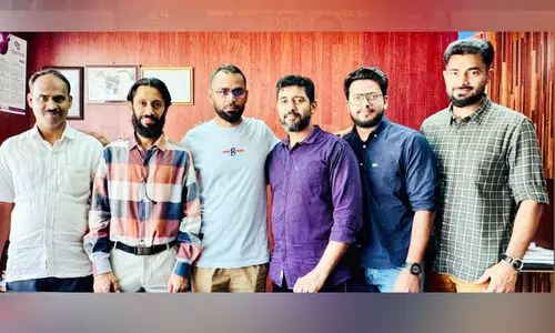 ബു​റൈ​മി ബ്ര​ദേ​ഴ്‌​സ് യാ​ത്ര​യ​യ​പ്പ് ന​ൽ​കി