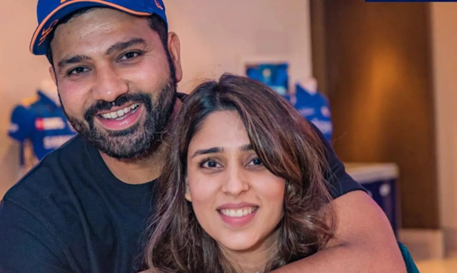 ഫലസ്തീനെ പിന്തുണച്ച് രോഹിത്തിന്റെ ഭാര്യ റിതിക; സൈബർ ആക്രമണവുമായി സംഘപരിവാർ