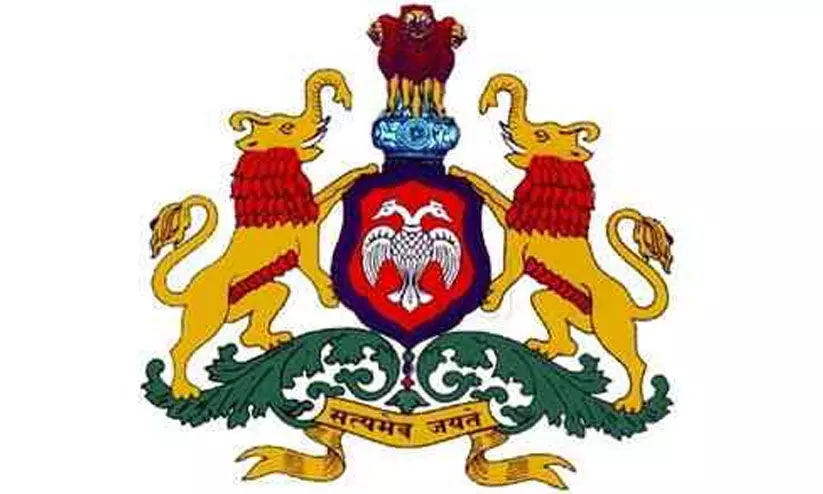 നഗരത്തിൽ വ്യാജ സർക്കാർ വാഹനങ്ങൾ വിലസുന്നു; പിടികൂടാൻ ഒരുങ്ങി ആർ.ടി.ഒ നഗരത്തിൽ വ്യാജ സർക്കാർ വാഹനങ്ങൾ വിലസുന്നു; പിടികൂടാൻ ഒരുങ്ങി ആർ.ടി.ഒ