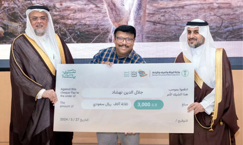 Accepting the award Accepting the award