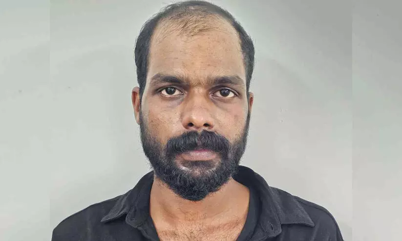 യുവാവിനെ വെട്ടി കൊലപ്പെടുത്താൻ ശ്രമിച്ച കേസിലെ ഒന്നാം പ്രതി പിടിയിൽ യുവാവിനെ വെട്ടി കൊലപ്പെടുത്താൻ ശ്രമിച്ച കേസിലെ ഒന്നാം പ്രതി പിടിയിൽ