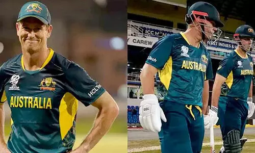 ടീമിൽ കളിക്കാനാളില്ല! ട്വന്‍റി20 ലോകകപ്പ് സന്നാഹ മത്സരത്തിൽ ഓസീസിനായി കളത്തിലിറങ്ങി പരിശീലകരും സെലക്ടറും