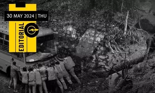 മഴക്കെടുതി: ജാഗ്രതയും പ്രതിരോധവും മഴക്കെടുതി: ജാഗ്രതയും പ്രതിരോധവും