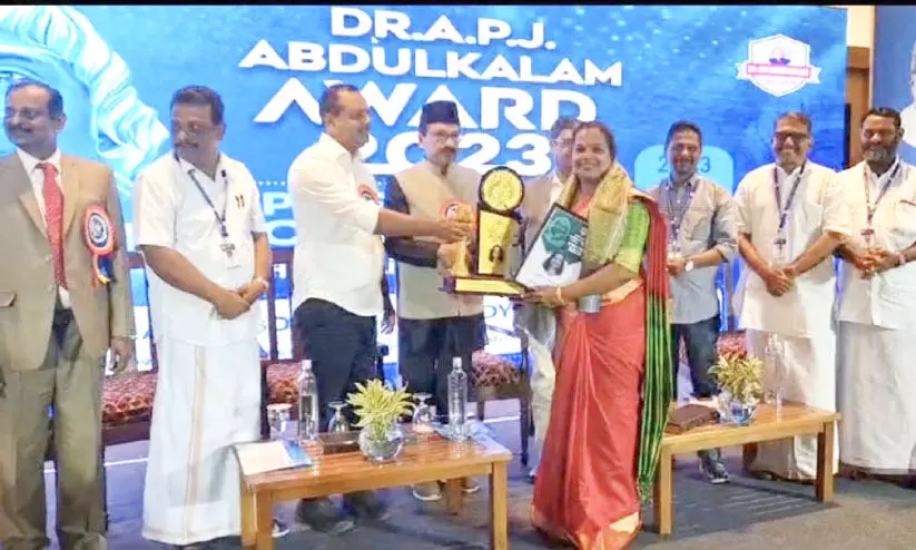 ജീ​വ​കാ​രു​ണ്യമേ​ഖ​ല​യി​ൽ പെ​ൺ​ക​രു​ത്താ​യി ഗീ​ത