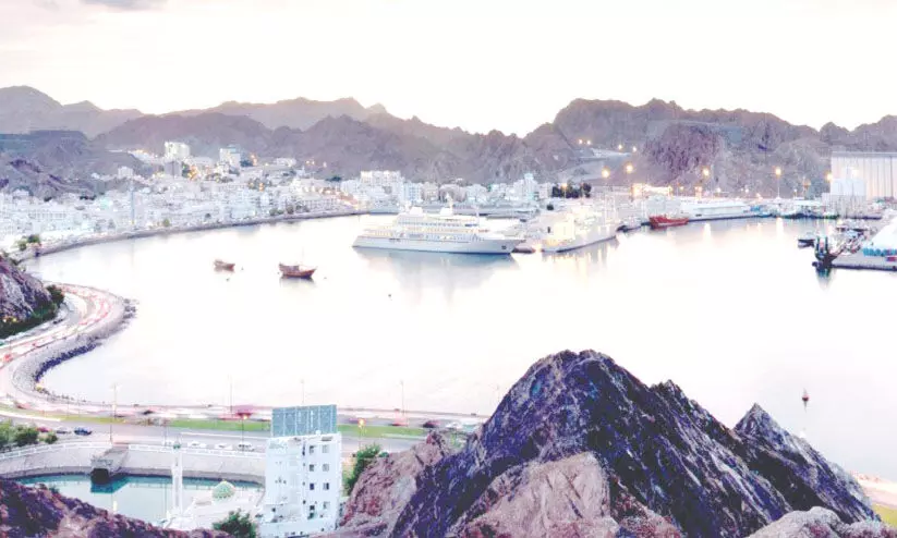 മത്ര വാട്ടർ ഫ്രണ്ട്: മസ്കത്ത് മുനിസിപ്പാലിറ്റി ചർച്ച ചെയ്തു മത്ര വാട്ടർ ഫ്രണ്ട്: മസ്കത്ത് മുനിസിപ്പാലിറ്റി ചർച്ച ചെയ്തു