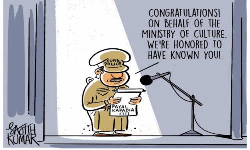 അഭിമുഖങ്ങളിൽ അവതാരം  ജനിക്കുന്നു