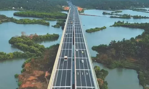 മാഹി ബൈപാസ് സിഗ്നലിൽ ഗതാഗത നിയന്ത്രണം