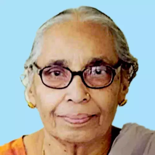 പാ​ർ​വ​തി അ​മ്മ