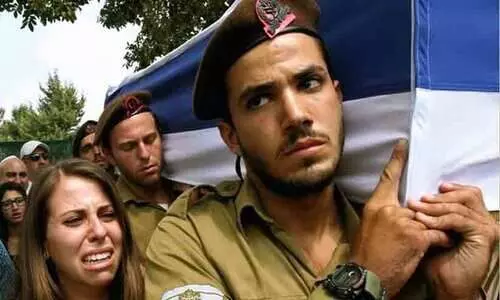 ഇസ്രായേൽ പട്ടാളക്കാർക്ക് ജോലി മടുക്കുന്നു; 58 ശതമാനം പേരും തുടരാൻ ആഗ്രഹിക്കുന്നില്ലെന്ന് ഐ.ഡി.എഫ് റിപ്പോർട്ട് ഇസ്രായേൽ പട്ടാളക്കാർക്ക് ജോലി മടുക്കുന്നു; 58 ശതമാനം പേരും തുടരാൻ ആഗ്രഹിക്കുന്നില്ലെന്ന് ഐ.ഡി.എഫ് റിപ്പോർട്ട്