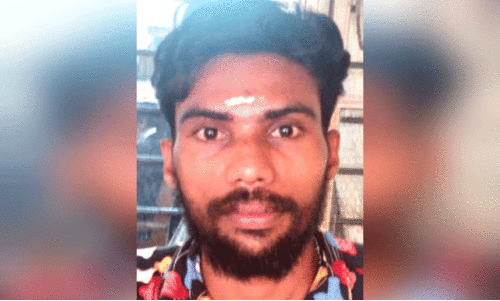 വി​ധു കൃ​ഷ്ണ​ൻ