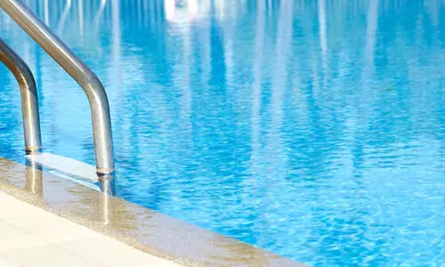 ആറു വയസ്സുകാരൻ ഹോട്ടൽ പൂളിൽ മുങ്ങി മരിച്ചു