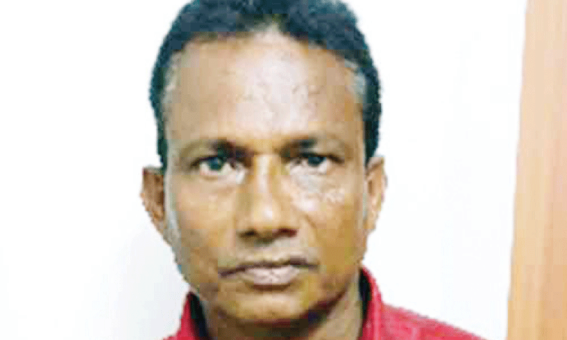 വി​നോ​ദ്  ബാ​ല​കൃ​ഷ്ണ​ൻ