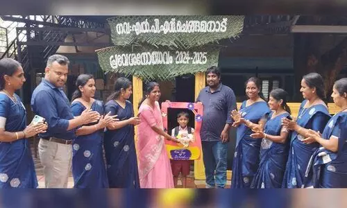 മഹാ പ്രളയത്തെ അതിജീവിച്ച് പിറവിയെടുത്ത സുബ്ഹാൻ പ്രവേശനോത്സവത്തിൽ താരമായി