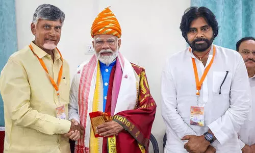 ജഗന് തിരിച്ചടി; കോൺഗ്രസ് തന്ത്രം പാളി; ആന്ധ്രയിൽ ടി.ഡി.പി-ബി.ജെ.പി സഖ്യം അധികാരത്തിലേക്ക്