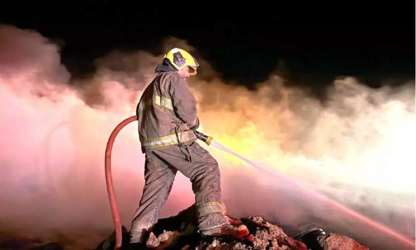 Salmiya scrap yard fire extinguished
