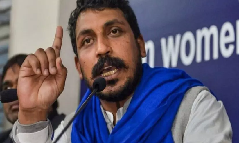 തെരഞ്ഞെടുപ്പ് വിജയത്തിൽ മുസ്ലിം സമുദായത്തോട് നന്ദി പറഞ്ഞ് ചന്ദ്രശേഖർ ആസാദ് തെരഞ്ഞെടുപ്പ് വിജയത്തിൽ മുസ്ലിം സമുദായത്തോട് നന്ദി പറഞ്ഞ് ചന്ദ്രശേഖർ ആസാദ്