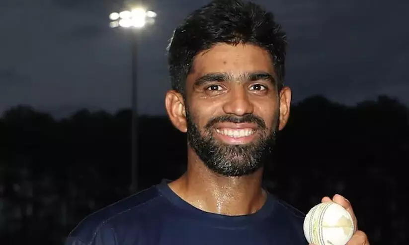 ആരാണ് നേത്രാവത്കർ ?; യു.എസിന് ജയമൊരുക്കിയ മുൻ ഇന്ത്യൻ താരത്തെ അറിയാം ആരാണ് നേത്രാവത്കർ ?; യു.എസിന് ജയമൊരുക്കിയ മുൻ ഇന്ത്യൻ താരത്തെ അറിയാം