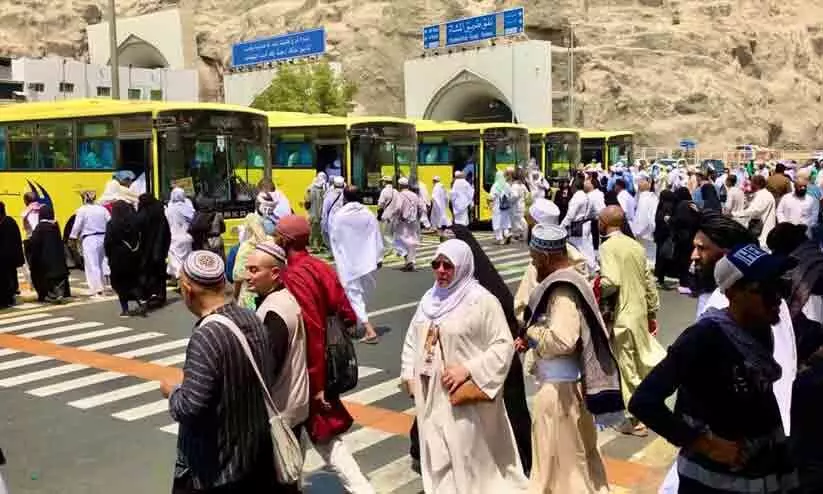 മസ്ജിദുൽ ഹറാമിൽ ജുമുഅയിൽ പങ്കെടുത്തത് ഒന്നര ലക്ഷം ഇന്ത്യൻ ഹാജിമാർ മസ്ജിദുൽ ഹറാമിൽ ജുമുഅയിൽ പങ്കെടുത്തത് ഒന്നര ലക്ഷം ഇന്ത്യൻ ഹാജിമാർ