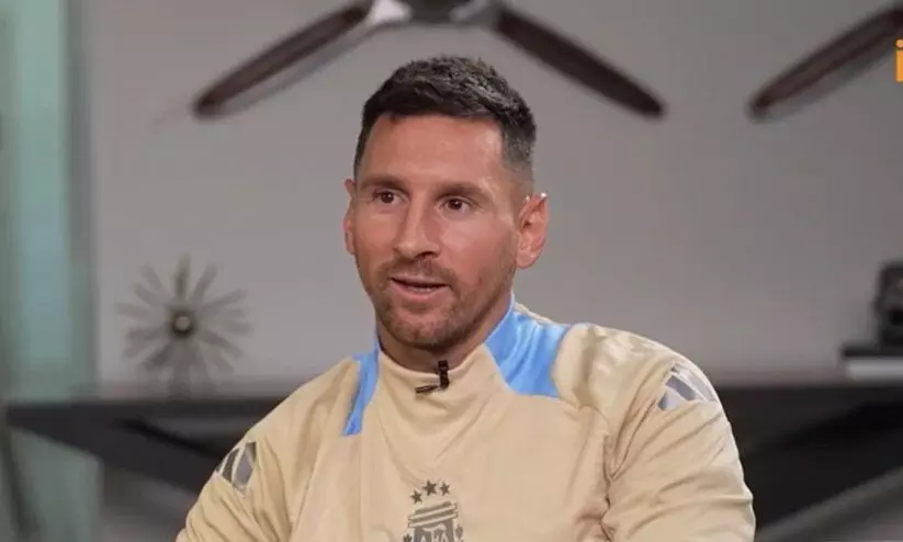 ‘ലോകത്തിലെ മികച്ച ടീം റയൽ മഡ്രിഡ്’; ബാഴ്സ ആരാധകരുടെ ‘ഹൃദയം തകർത്ത്’ മെസ്സി ‘ലോകത്തിലെ മികച്ച ടീം റയൽ മഡ്രിഡ്’; ബാഴ്സ ആരാധകരുടെ ‘ഹൃദയം തകർത്ത്’ മെസ്സി