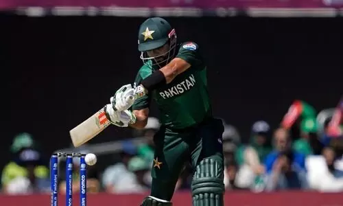 യു.എസിനെതിരെ തോറ്റെങ്കിലും പാക് ക്യാപ്റ്റന് നേട്ടം; റൺവേട്ടയിൽ കോഹ്‌ലിയെ മറികടന്ന് ഒന്നാമത്