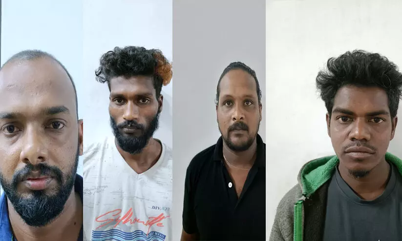 നിർമാണ വസ്തുക്കളുടെ മോഷണം; ആക്രിക്കട വ്യാപാരി ഉൾപ്പെടെ നാല് പേർ പിടിയിൽ നിർമാണ വസ്തുക്കളുടെ മോഷണം; ആക്രിക്കട വ്യാപാരി ഉൾപ്പെടെ നാല് പേർ പിടിയിൽ