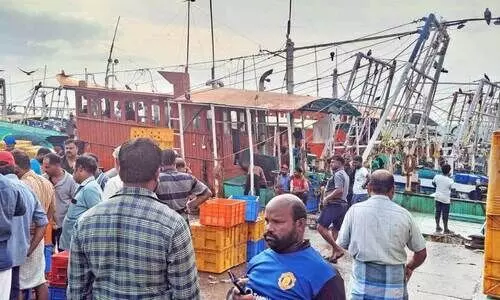 ട്രോളിങ് നിരോധനം നാളെ അർധരാത്രിയോടെ