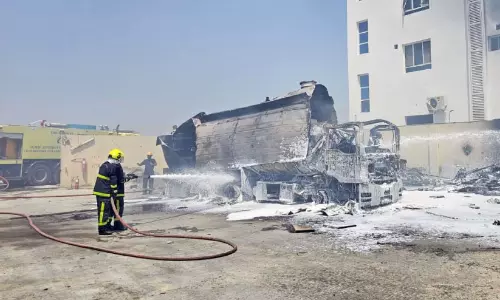 സീ​ബി​ൽ ടാ​ങ്ക​റി​ന്​ തീ​പി​ടി​ച്ചു;   ര​ണ്ടു​പേ​ർ​ക്ക്​ ദാ​രു​ണാ​ന്ത്യം