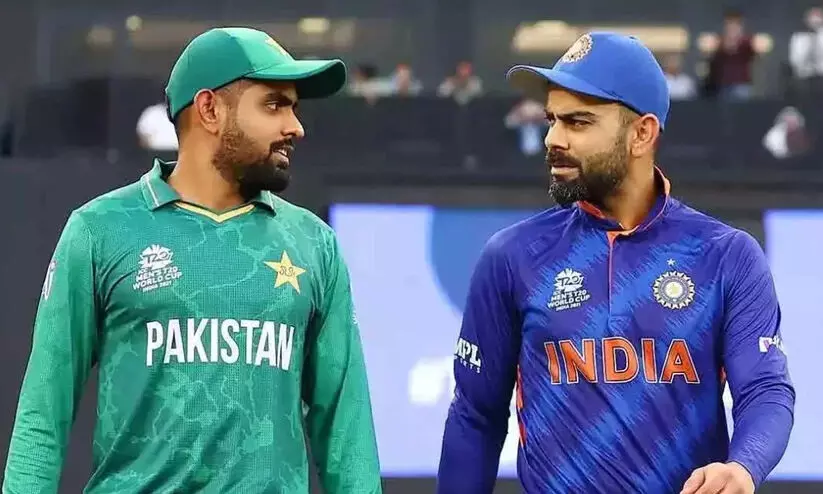 ചെരിപ്പിന്‍റെ അടുത്തുവരാൻ പോലും യോഗ്യതയില്ല! കോഹ്ലി-ബാബർ താരതമ്യത്തെ രൂക്ഷമായി വിമർശിച്ച് മുൻ പാക് താരം