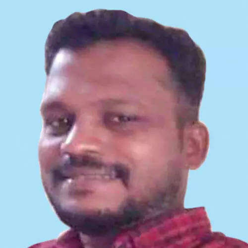 അ​യ്യൂ​ബ് അ​ലി