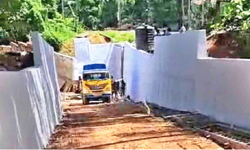 പൂവാടൻ ഗേറ്റ് അടിപ്പാത പൂവാടൻ ഗേറ്റ് അടിപ്പാത